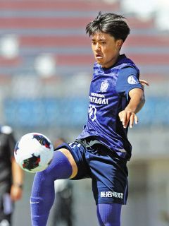 胸に、日本を。』 イタリアセリエC・ペルージャ、ユニホーム胸