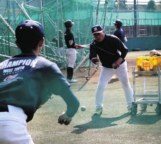元中日コーチで昇竜館館長の松岡功祐さん 79歳の夢は甲子園「やっぱり野球が好き」