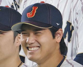 ロバーツ監督、球場に入るのに苦労…大谷翔平＆「デコピン