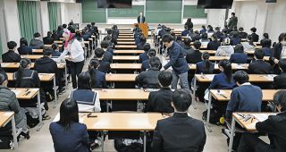 福井大で騒音トラブル、共通テスト初日に選挙カー走行　県選管が注意