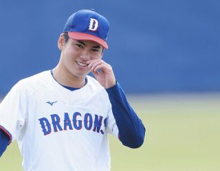 中日・松山晋也、球界のコモドドラゴンになる 名前が呼ばれただけで