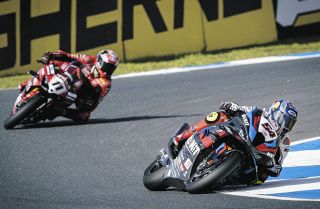 ラズガットリオグル　王者へ前進