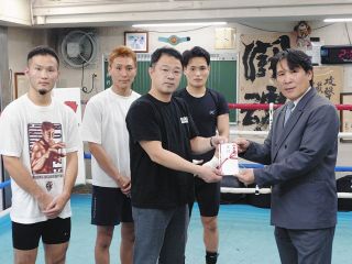 ボクシング】中谷潤人が公開練習、「足って感覚がすごく繊細なんで