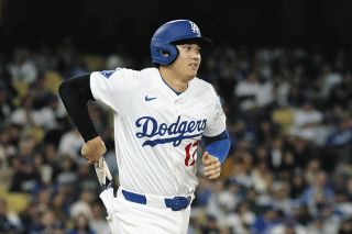 ドジャースのチャンピオンリング、ダイヤモンド8個や青色 ドジャースのチャンピオンリング、ダイヤモンド8個や青色