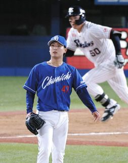 【巨人】松井秀喜×高橋由伸×上原浩治 フィギュア 3体セット ◇上原浩治さん、高橋由伸さん、松井秀喜さんの豪華3ショット