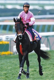 有馬記念】最多5勝目へ池添 カレンブーケドール感触確かめる