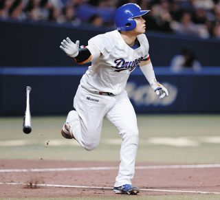 ◇窪塚洋介、愛流親子×ポロ ラルフ ローレン×MLB™コラボ【写真】：中日
