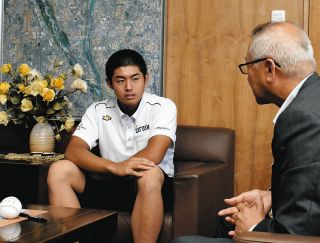 県岐阜商4強の立役者、故郷に凱旋し表敬訪問