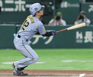 8月6発…突然”打てる捕手”になった阪神・坂本　球宴での巨人・坂本との打撃論会話が覚醒の転機に