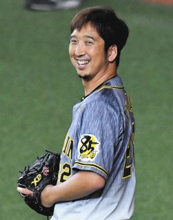 今季限りで現役引退の阪神・藤川がベンチ入り「きょうで名古屋最後だな」「球場での光景かみしめたい」