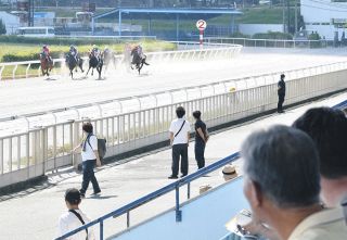 昔ながらの風景が残る　笠松町・笠松競馬場を歩く