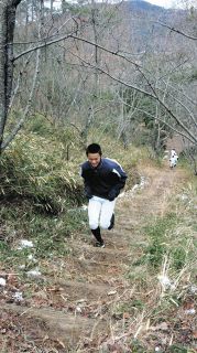 清原和博さん「ミットとリストバンドを息子が…」長男・正吾のプレー姿