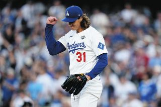 テテの背番号＂7＂なの嬉しすぎる」ドジャース戦始球式に登場