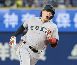 新庄剛志ビッグボス 雪をイメージ白いランボルギーニ自ら運転