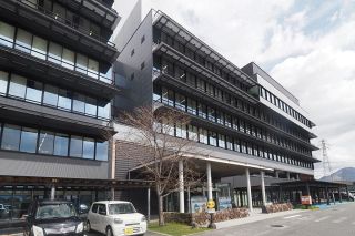 津の榊原温泉盛り上げへ 温泉むすめ「伊都」等身大パネルが23日に