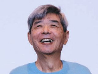 元AKB48大島優子、背番号22の吉田麻也選手のユニホーム「今日も観るぞ