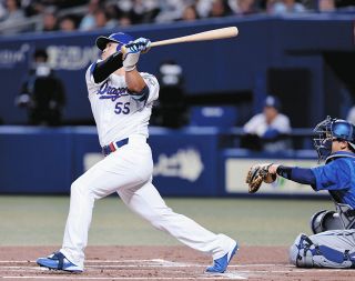 ◇道重さゆみ、変幻自在『日傘』ショット【写真】：中日スポーツ・東京