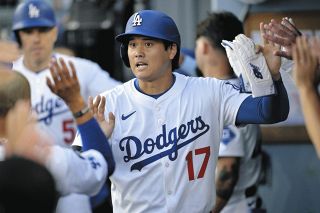 田中将大 前田健太　グレイトナンバーズ　200限定 値下2007年2008年BBMルーキーカードセット 田中将大、前田健太