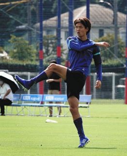 “内田篤人タイプSB”としてスカウト…FC東京の19歳中村拓海 J1デビューに続き26日鹿島戦も先発濃厚
