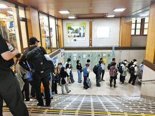 確実に座れます　富山地方鉄道が立山駅の「優先入場券」をネットで販売
