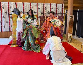 訪日客増、鍵はSNSと映え　歴史・文化の観光資源生かせるか