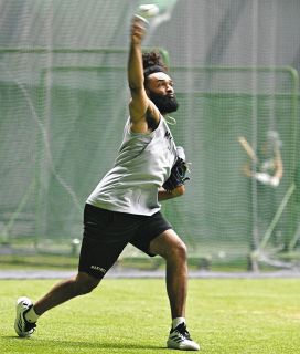 巨人】レッドカーペットで登場の松井秀喜さん、背番号55の後継者・秋広