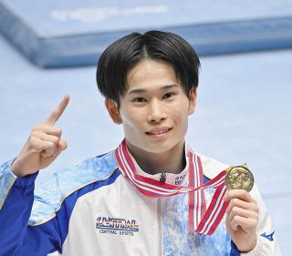 萱和磨、体操個人総合で全日本初V 「こんなところでできなかったら五輪は無理だろう」強気な24歳