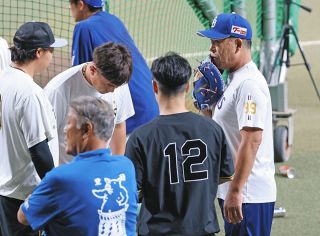松坂大輔の背番号「18」を引き継いだ中日・梅津、寂しさと決意 「僕が