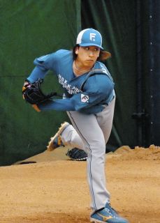 ロッテ】岡大海の逆転サヨナラ弾バットをプレゼント 殊勲の一発で折れ