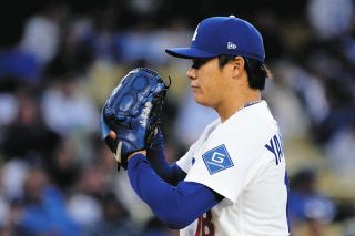 太田竜　琉球孤独立と万類共存 巨人・リチャードとヤクルト・太田賢吾が激突、両者倒れ込む