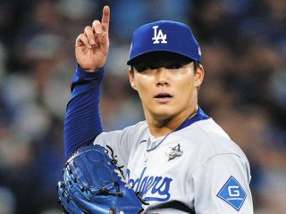 2019 世界野球 WBSC プレミア12 鈴木誠也・吉田正尚 直筆サインボール 2019 世界野球 WBSC プレミア12 鈴木誠也・吉田正尚 直筆サイン