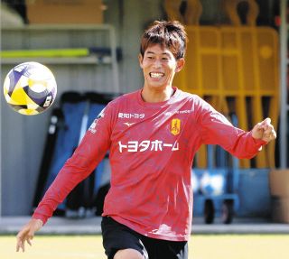 選手着用　名古屋グランパス 丸山祐市選手　練習試合用ユニフォーム HATTRICK（ハットトリック）-選手の想いをファンへ届ける公式