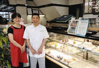 色とりどり季節のケーキ、なつかしの思い出の味　一宮市の「マロニエ」、常連によるファンクラブも
