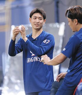 松坂大輔の背番号「18」を引き継いだ中日・梅津、寂しさと決意 「僕が