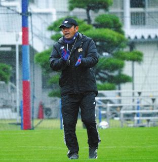 【FC東京】長谷川監督 高萩と長友の70歳コンビに期待 23日の本拠地・鹿島戦