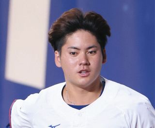 中日】「THANK YOU」「SHO NAKATA」中田翔引退Tシャツを着用し本人を