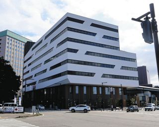 師とともに 色絵磁器に情熱 追悼・海部公子さん：北陸中日新聞Web