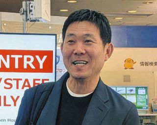 57歳・三浦知良、プロ40年目の新天地で背番号は『11』「辞める選択は