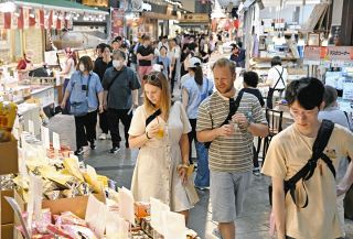 師とともに 色絵磁器に情熱 追悼・海部公子さん：北陸中日新聞Web