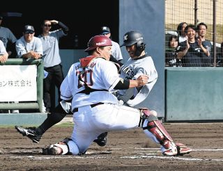 ロッテ】岡大海の逆転サヨナラ弾バットをプレゼント 殊勲の一発で折れ