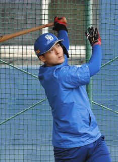 松坂大輔の背番号「18」を引き継いだ中日・梅津、寂しさと決意