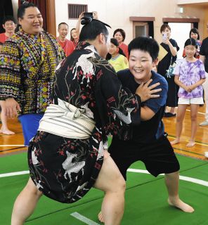 炎鵬関や川上憲伸さん招き　一宮で「スポーツを楽しむ会」