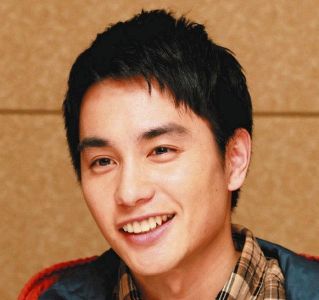 山田裕貴、30歳記念の「山田のソウルドラゴンパーカー」発売
