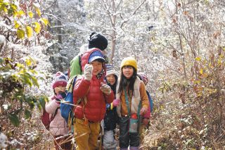 自然の中、親子で成長　多治見「森のようちえん」にスミセイ未来賞