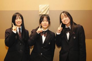 構想10年 セーヌ川の情景 二口さん 富山市で個展：北陸中日新聞Web