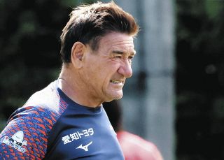 も*助様 名古屋グランパス練習着　和泉竜司選手 4年ぶり復帰のMF和泉竜司は練習から100％ 背番号「7」でチーム引っ張る