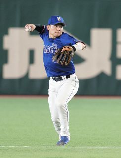 松坂大輔の背番号「18」を引き継いだ中日・梅津、寂しさと決意 「僕が