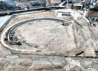 国市浜公園野球場の工事現場＝1月、尾鷲市で（同市提供）

