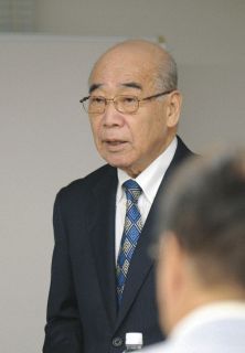 変化に対応、本質を大事に　津市で井村屋グループの特別顧問・浅田剛夫さんが講演