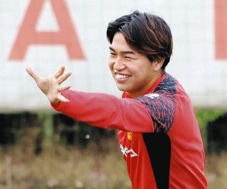 名古屋グランパス、福岡のFWウェリントンとC大阪のDF山中亮輔を完全